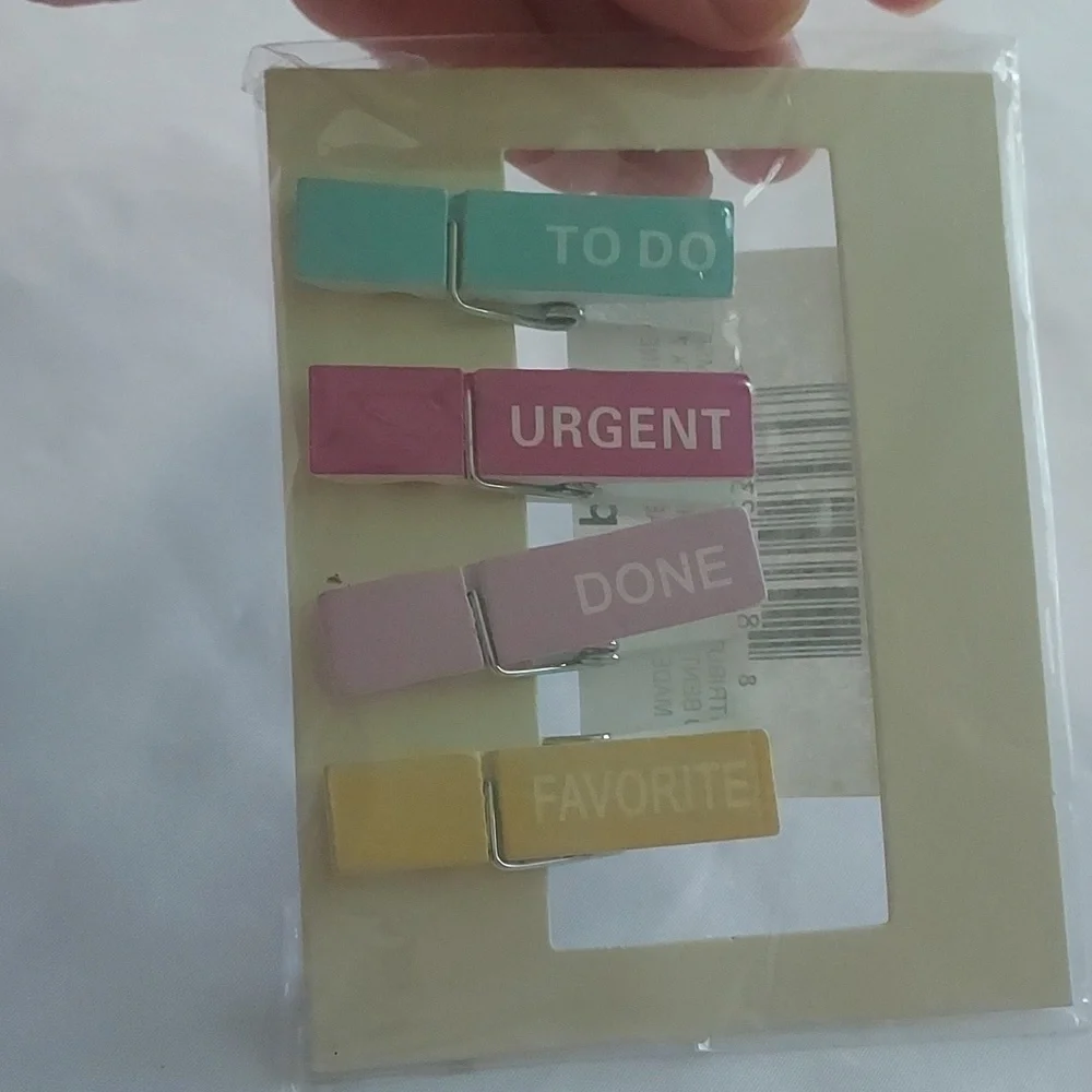 CRAFT smart clothespins  , to do , urgent  , done , favorite  ,